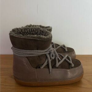 Inuikii Brown Boot Shearling Lined 38 (fits like a 7)
